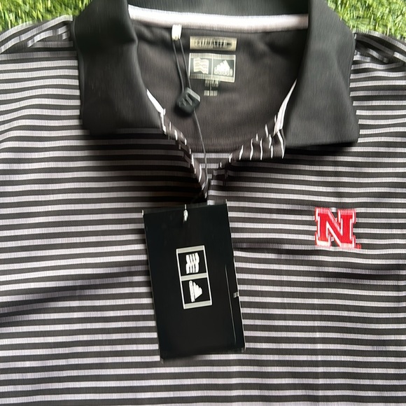 Adidas man’s short sleeve shirt - Picture 2 of 9